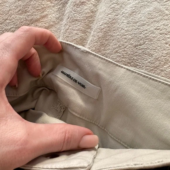 Maniere De Voir Cream Trousers with Architectural Seam Design - Picture 6 of 9